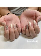 エマサロン(Ema Salon)/