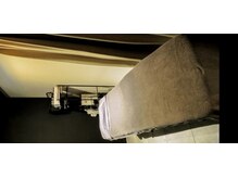 シックスセンスヘアー(sixsense hair)の雰囲気（リクライニングチェアーなので、腰の悪い方、妊婦さんにも対応♪）