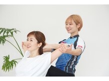 ストレッチヒーロー 松江店(STRETCH HERO)/巻き肩・猫背改善ストレッチ