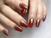 バーガンディ 鶴田(BURGUNDY)/