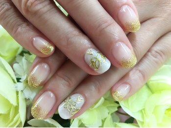 プルミエ ネイル(Premier Nail)/Xmasネイル☆ゴールドラメグラ