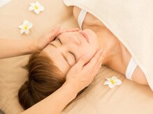 カムカム/［小顔］お顔のたるみ改善に◎