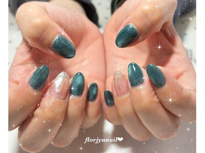 フロージュ ネイル(florjyu nail)の写真