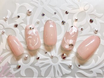 ネイルサロンアンドスクール ラフィーネ 池袋店/お花ネイル ¥6990