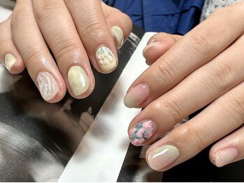 デューネイルスタジオ(dew nail studio)/ニュアンス フラワー