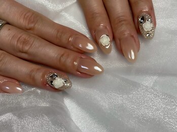 ネイルモア 藤が丘店(nail mor.)/ホワイトミラー