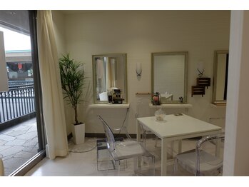 プライマル(PRIMAL)/内観