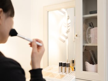 エステティックサロン ピアチェボーレ(Piacevole)/こだわりのドレッサー♪