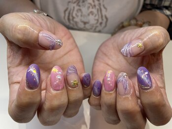 スウィートラヴィール(Sweet Ravir)/マーメイドネイル