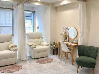 ハル 豊中本店(HAL)の写真/≪豊中駅すぐ！≫駅近でアクセス良好！落ち着く店内と丁寧なカウンセリングで初めての方も通いやすい◎