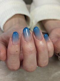 ブルー　グラデーション