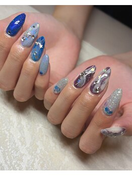 カズネイル(Kazu nail)/青ネイル