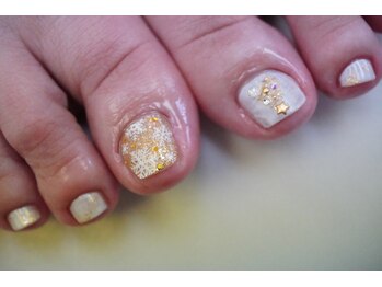 プチリリィ(Petit Lily)/クリスマスフットネイル