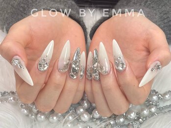 乳白色×シルバー