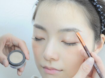 ラヴォール 天王寺(Lovall)/アイブロウスタイリング