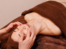 ラスター(Luster)/小顔エイジングケアフェイシャル