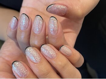 スム ネイル(sumu nail)の写真/トレンドを組み入れた流行りのデザインをご提供!!オフィスネイルはもちろんご要望に合わせてお仕上げ♪