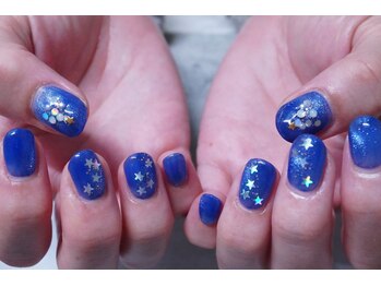 爽やか色のクリスマスネイル♪