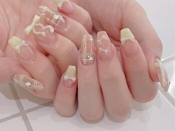 nail salon vanillaの写真/短い爪も理想の美爪に。10本長さ出し×韓国・ガーリーネイルで、指先から「一番可愛い私」をプロデュース!