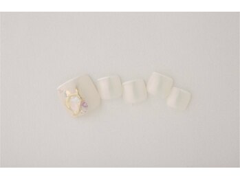 エムスラッシュ センター南(M.SLASH)/夏ネイルフット