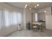 ネイルジュリエ(Nail julier)の雰囲気（落ち着いた上質空間でご自分のためのお時間をお過ごしください）