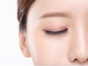 アイドット 博多駅前店(i.)/眉毛サロン / 福岡 / 博多駅前