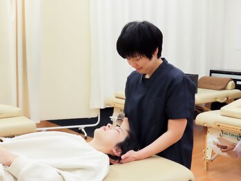 くまはら接骨院 所沢院/眼精疲労や頭痛辛くないですか？