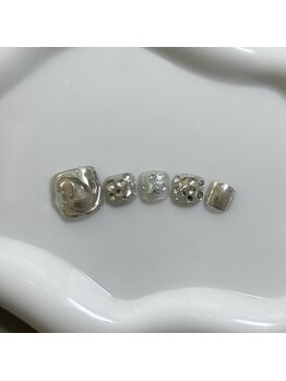 アイコニック ネイルアンドアイ 長久手店(ICONIQ nail&eye)/6月定額フットデザイン