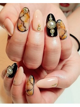 ネイルサロン ドゥーエ(due)/