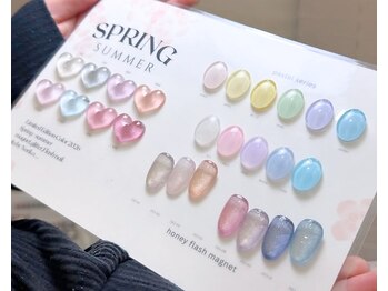 エル バイ ノリコ(elu by Noriko)の写真/短時間で美しく！時短＆お爪に優しいフィルイン施術で、シンプルから流行りの透け感マグネットネイルも◎