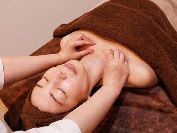 ラスター(Luster)/小顔エイジングケアフェイシャル