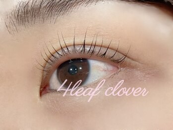 フォーリーフクローバー(4 Leaf Clover)/【神戸】まつげパーマ