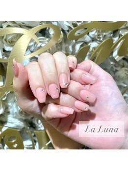 ラルーナ(La Luna)/ワンカラー★担当スサ