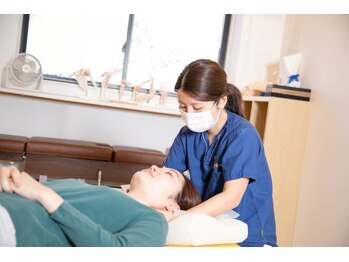 背骨ラボ 表参道整体院(labo)/【頸椎アジャストメント】