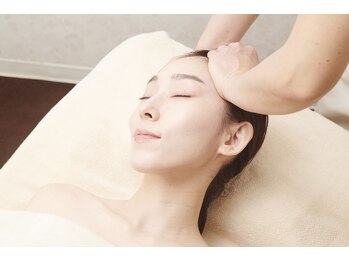 サレーヌ浦和駅前/小顔矯正(ヘッド)