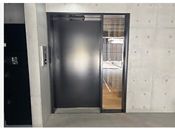 ボウ 名古屋店(VOEUX)/入口