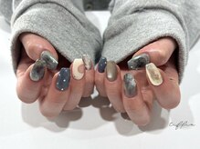 ネイルサロン ティフィン(tiffin)