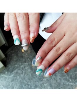 エミニーバイディーアール(EMINY by DR)/