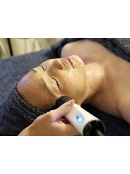 ホウレイ線・たるみ改善！予防ケア