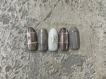 ティアラバイエミタス(TIARA by emi+)/ニュアンスコース