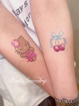 ダイヤモンドリリー キートス(Diamond Lily kiitos)/一宮ボディジュエリーキャラクタ