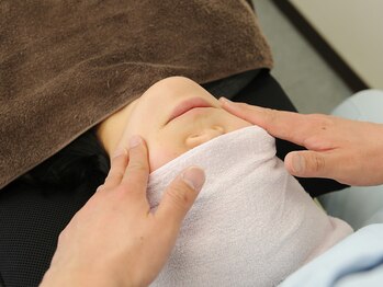 1おんぷ整体院/施術中4