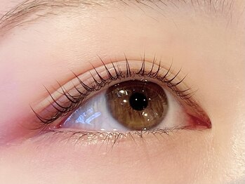 フォンテーヌブロー 鞍月店(Fontaine Brow)/ラッシュリフト