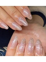 ベティーネイル(Betty)/