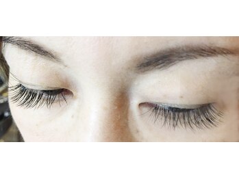 ソレイユアイラッシュ(SOLEIL eyelash)/～デザイン4～