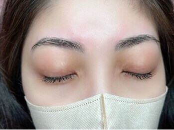 ジャスミン(Jasmine)/ワンランクUPした差のつく眉に★