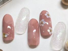 ホロ花柄ネイル★
