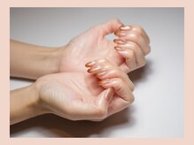 ２階でネイルサロンやっています★