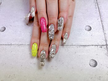 ネイル ビューティーマジック 葛西本店/ロングメタリックネイル