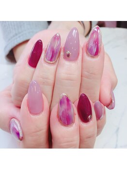 ブリス(Bliss)/ネイル